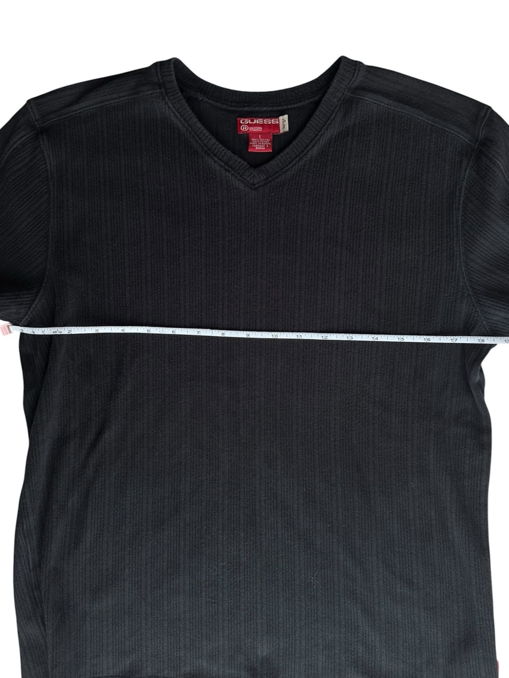 Vintage Guess Mens Black Ribbed V-Neck T-Shirt Large Y2K - Picture 6 of 7